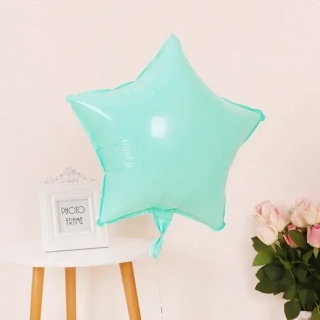 Balónek fóliový hvězda světle modrá, baby blue